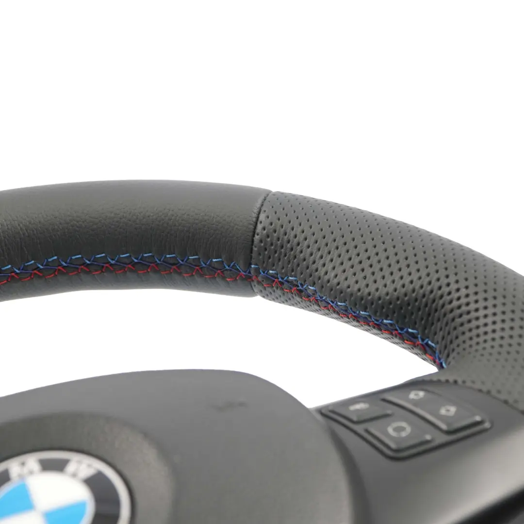 BMW E81 E82 E87 E90 E91 E92 M Sport Volant avec NEUF Noir Cuir Fils Tricolores - SKU 7839114-5-SET - Numéro de pièce 7839114