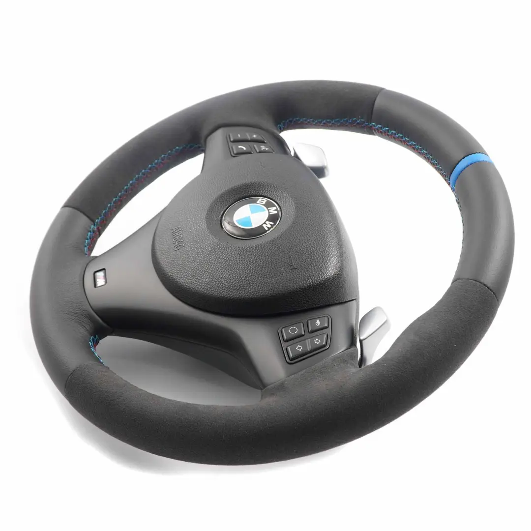 Kierownica M-Sport Łopatki NOWA Skóra do BMW E90 E91 o numerze 7839115 BMW E90 E91 Kierownica M-Sport Łopatki NOWA Skóra - SKU 7839115-1-SET - Numer Części 7839115