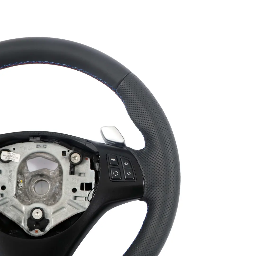 Kierownica M-Sport Łopatki NOWA Skóra do BMW E90 E91 o numerze 7839115 BMW E90 E91 Kierownica M-Sport Łopatki NOWA Skóra - SKU 7839115-1 - Numer Części 7839115