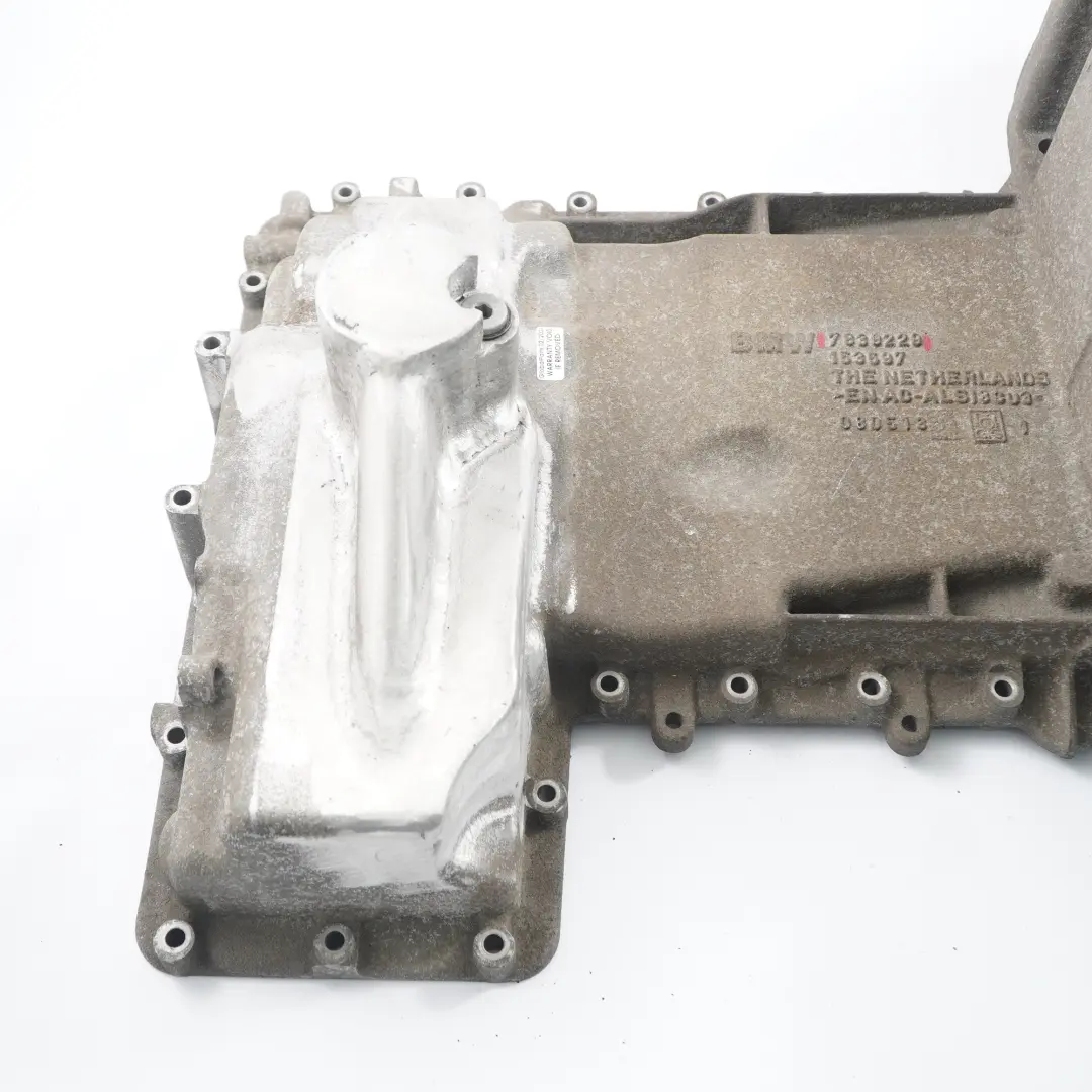 S65 Alloggiamento motore inferiore coppa olio riparato per BMW E90 E92 M3 con numero di parte 7839227 BMW E90 E92 M3 S65 Alloggiamento motore inferiore coppa olio riparato - SKU 7839227 - Numero di parte 7839227