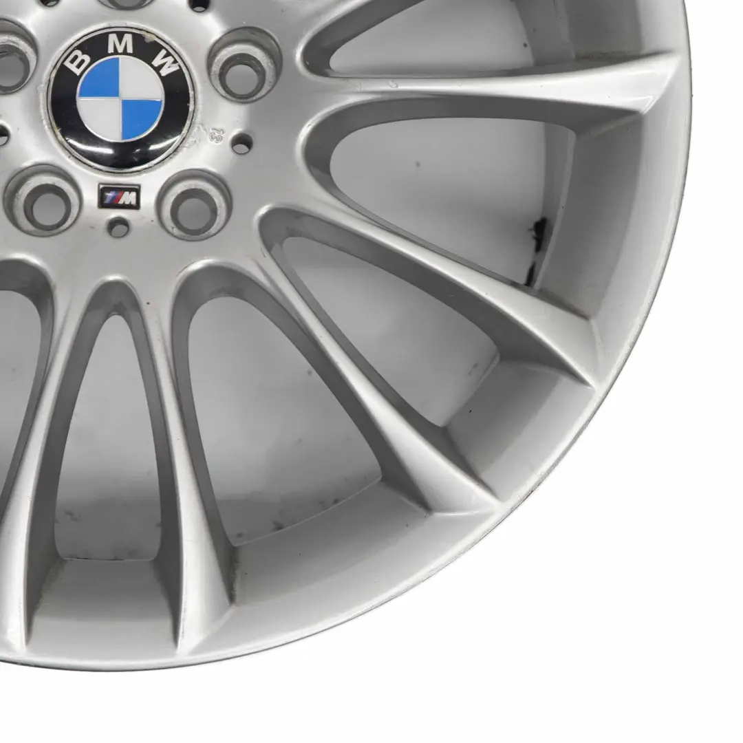 Jante BMW F01 F02 F07 Alliage Argent 19" à rayons en V 302 8,5J ET:25 pour à propos du numéro de pièce 7841819 Jante BMW F01 F02 F07 Alliage Argent 19" à rayons en V 302 8,5J ET:25 - SKU 7841819-2 - Numéro de pièce 7841819
