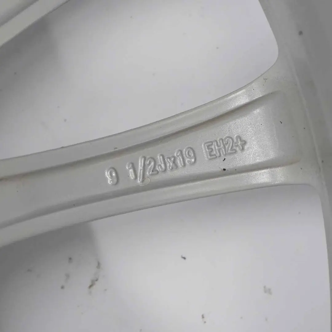 Llanta Aleación Plata 19" V Spoke 302 9,5J ET:39 para BMW F01 F02 F07 con número de pieza 7841822 BMW F01 F02 F07 Llanta Aleación Plata 19" V Spoke 302 9,5J ET:39 - SKU 7841822-2 - Número de pieza 7841822