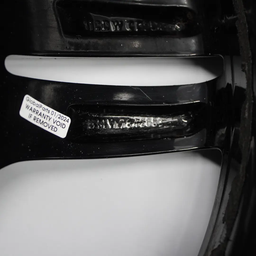 Schwarzes Hinterrad Leicht metall felge 9J 19" ET:44 für BMW F10 F12 mit Teilenummer 7842653 BMW F10 F12 Schwarzes Hinterrad Leicht metall felge 9J 19" ET:44 - SKU 7842653-2 - Teilenummer 7842653