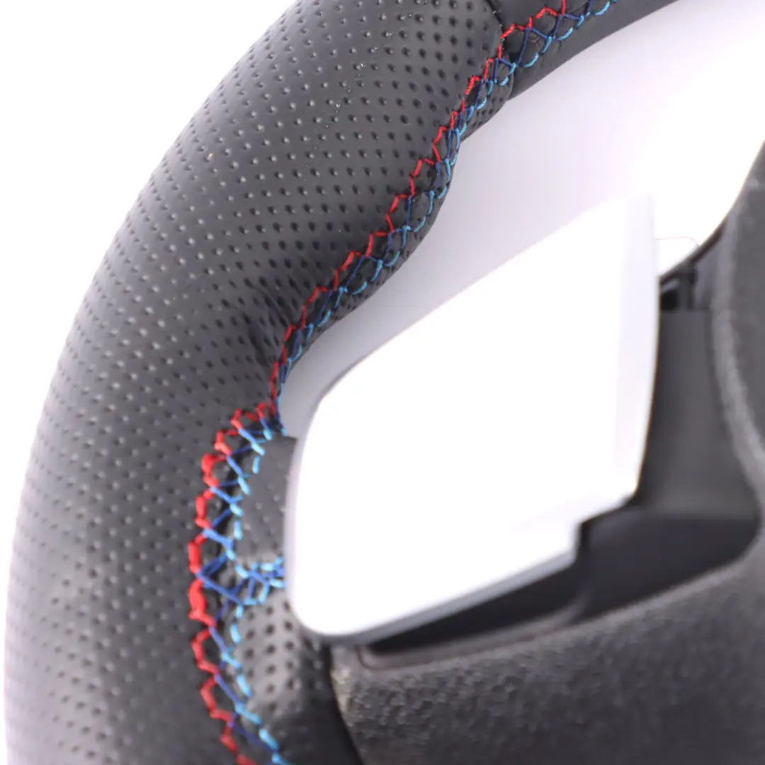 NOUVEAU Volant M Sport cuir noir avec vitesse M-tricolore pour BMW Z4 E89 à propos du numéro de pièce 7842926 BMW Z4 E89 NOUVEAU Volant M Sport cuir noir avec vitesse M-tricolore - SKU 7842926-2 - Numéro de pièce 7842926