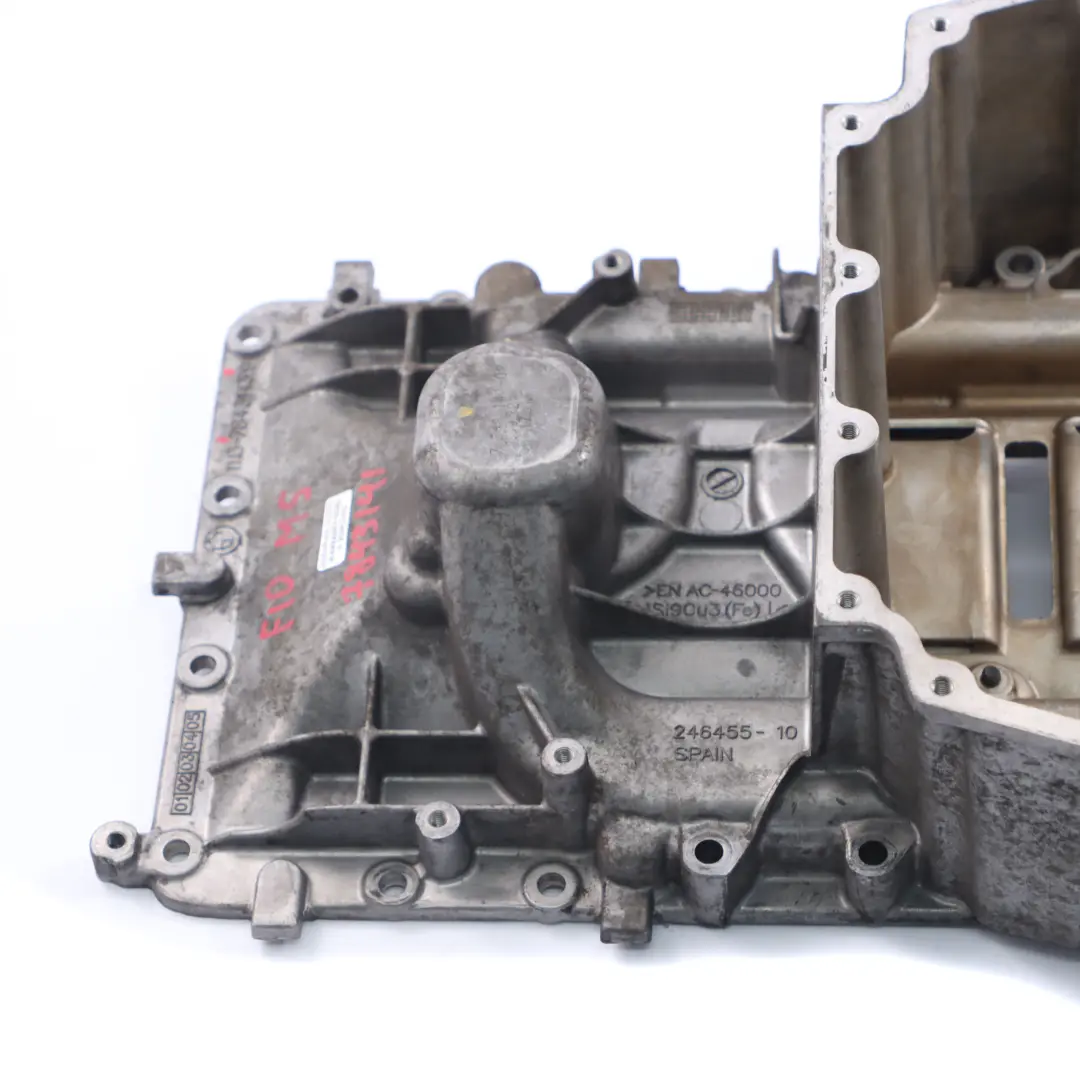 BMW F10 M5 F12 F13 M6 S63N Petrol Engine Oil Sump Pan Upper Part 7843143 - SKU 7843141 - Part number 7843141