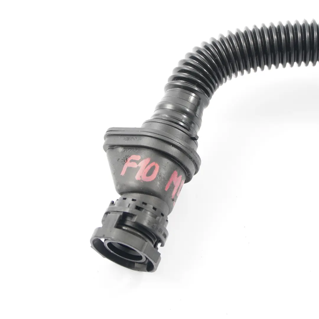 Entlüftungs rohr BMW F10 M5 F12 F13 M6 S63N Zylinder kopf entlüft für mit Teilenummer 7843151 Entlüftungs rohr BMW F10 M5 F12 F13 M6 S63N Zylinder kopf entlüft - SKU 7843151 - Teilenummer 7843151