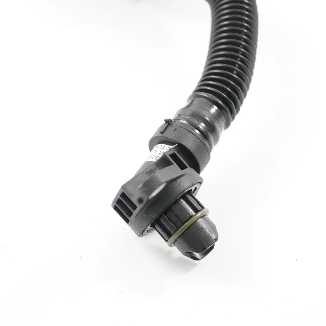 S63N Przewód Rura Odmy do BMW F10 M5 F12 F13 M6 o numerze 7843151 BMW F10 M5 F12 F13 M6 S63N Przewód Rura Odmy - SKU 7843151 - Numer Części 7843151