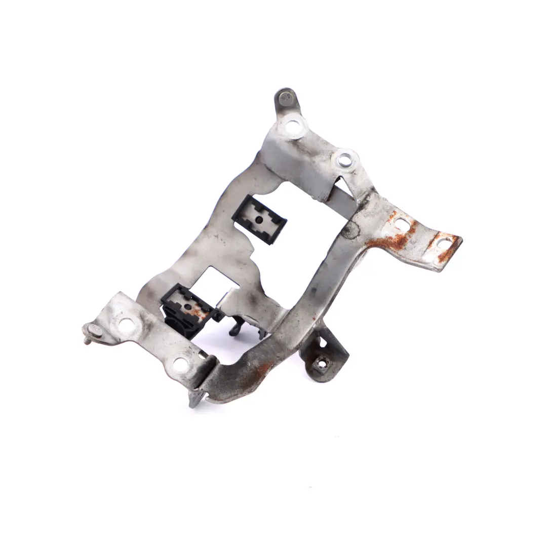 Supporto sistema di raffreddamento pompa acqua ausiliaria per BMW F10 M5 F12 F13 M6 con numero di parte 7843156 BMW F10 M5 F12 F13 M6 Supporto sistema di raffreddamento pompa acqua ausiliaria - SKU 7843156 - Numero di parte 7843156