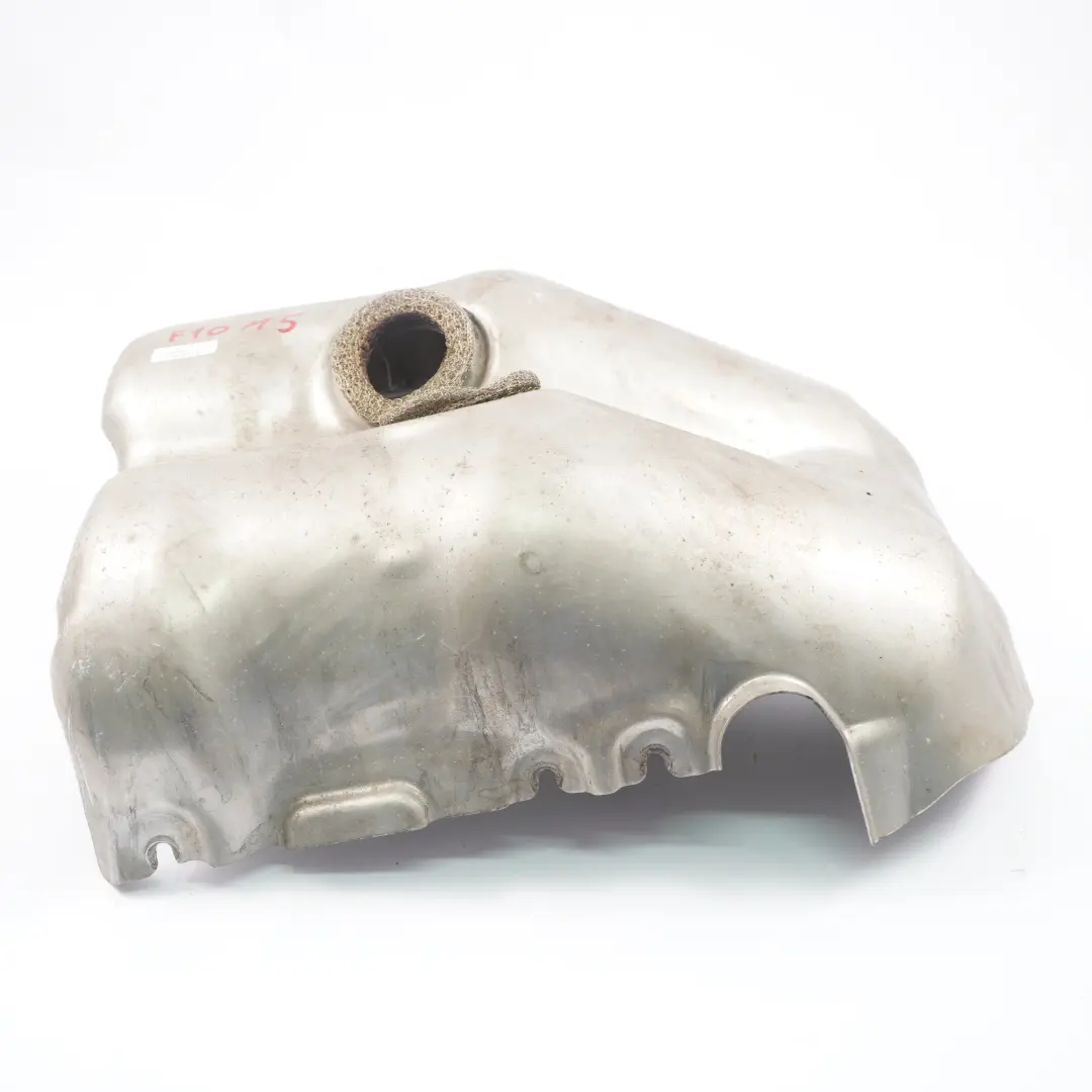 Osłona Termiczna Turbo do BMW F10 M5 F12 M6 o numerze 7843159 BMW F10 M5 F12 M6 Osłona Termiczna Turbo - SKU 7843159 - Numer Części 7843159