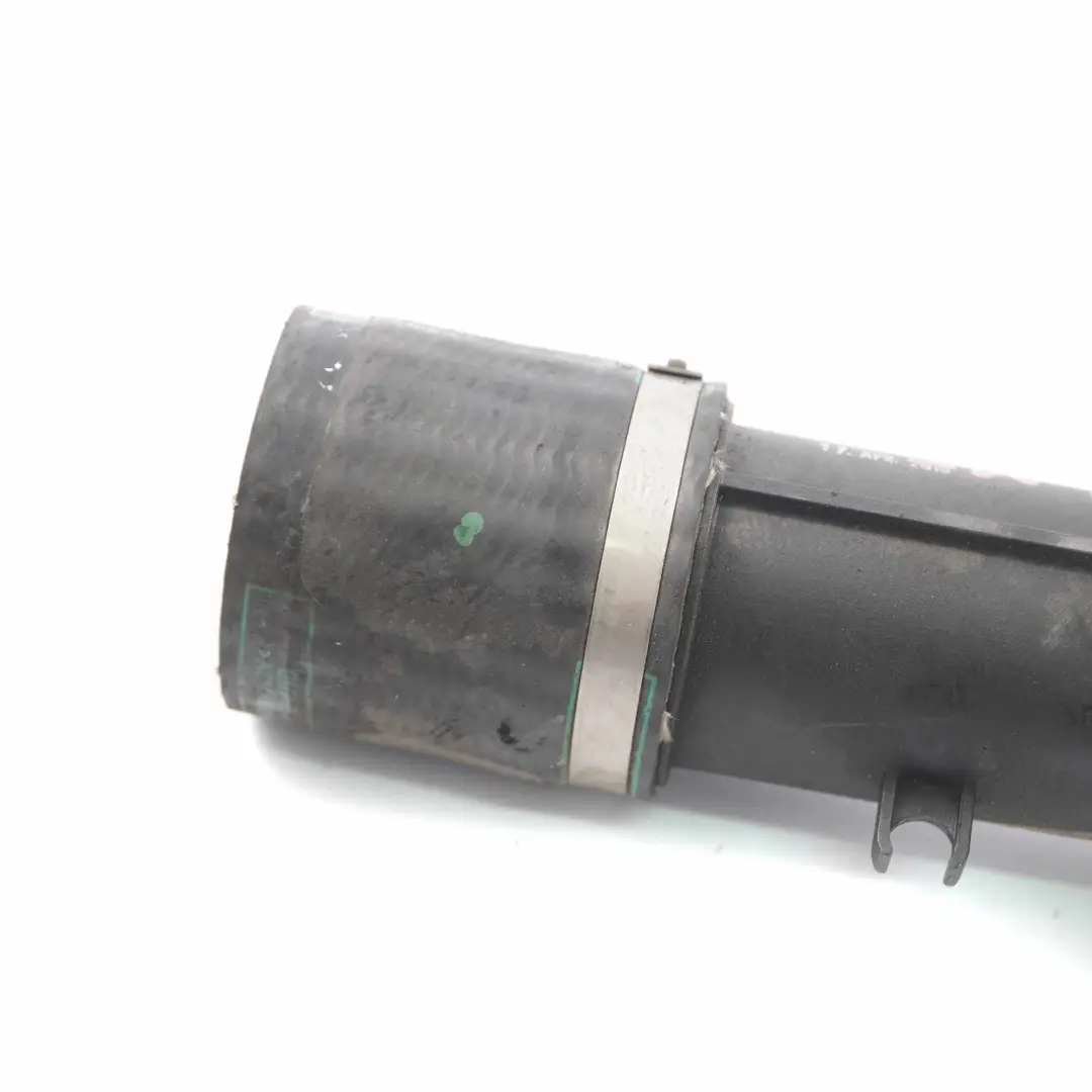 Ligne de charge d'air BMW F10 M5 F12 M6 Tuyau du collecteur d'admission pour à propos du numéro de pièce 7843222 Ligne de charge d'air BMW F10 M5 F12 M6 Tuyau du collecteur d'admission - SKU 7843222 - Numéro de pièce 7843222