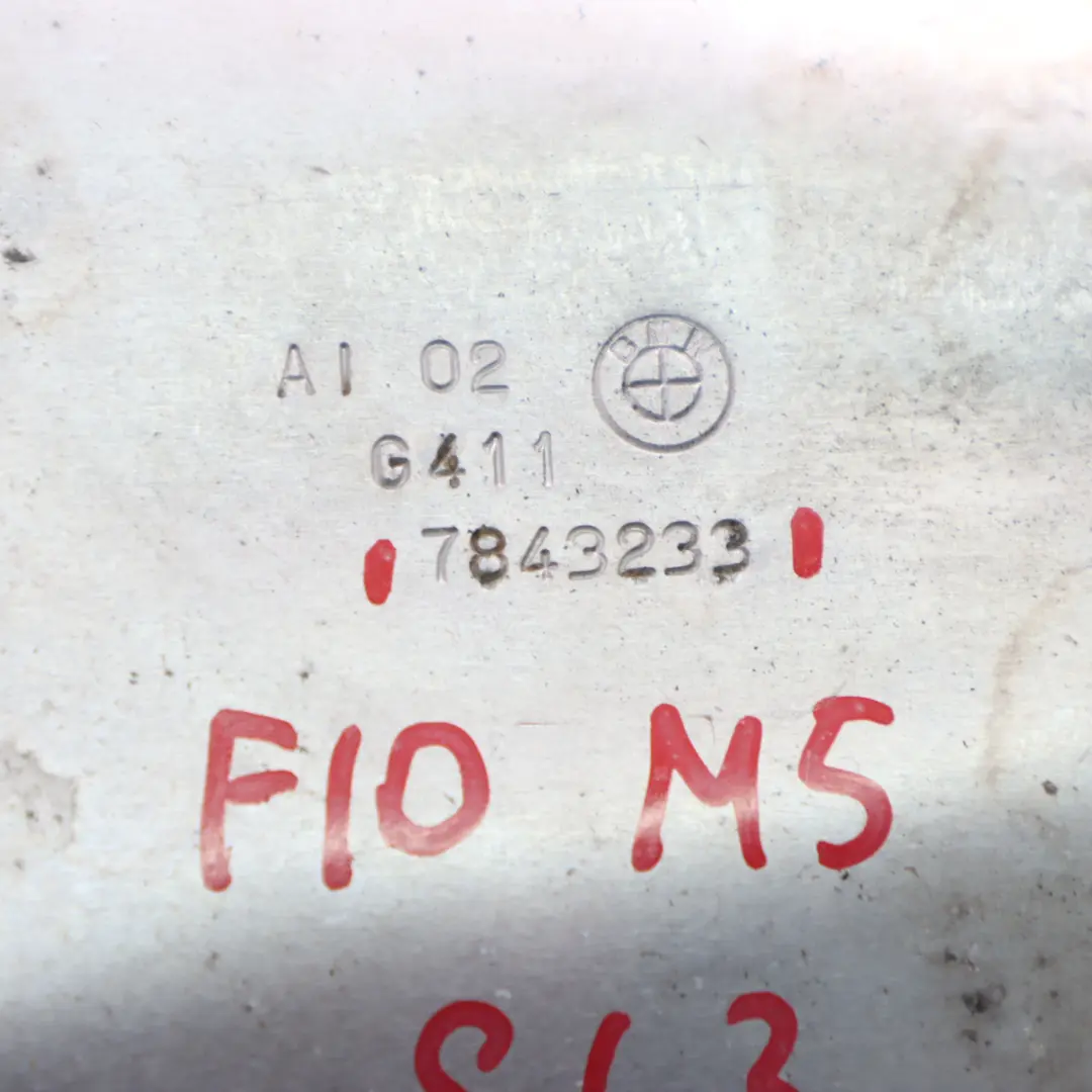 BMW F10 M5 F06 F12 F13 M6 S63N Protección Térmica Escudo Térmico Turbo - SKU 7843233 - Número de pieza 7843233