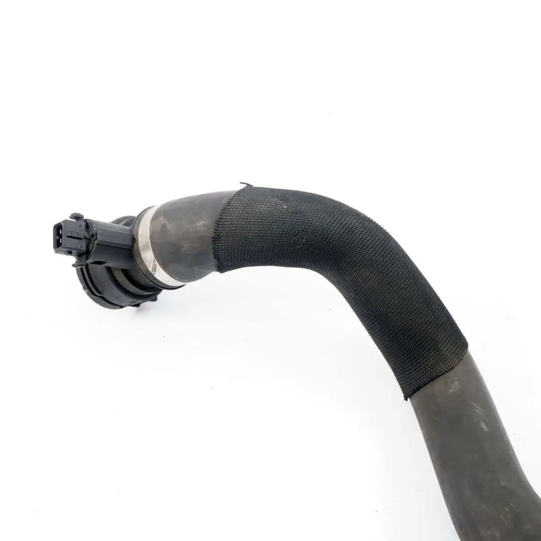 Tuyau de refroidissement d'eau Radiateur pour BMW F10 M5 F12 F13 M6 à propos du numéro de pièce 7843264 BMW F10 M5 F12 F13 M6 Tuyau de refroidissement d'eau Radiateur - SKU 7843264 - Numéro de pièce 7843264