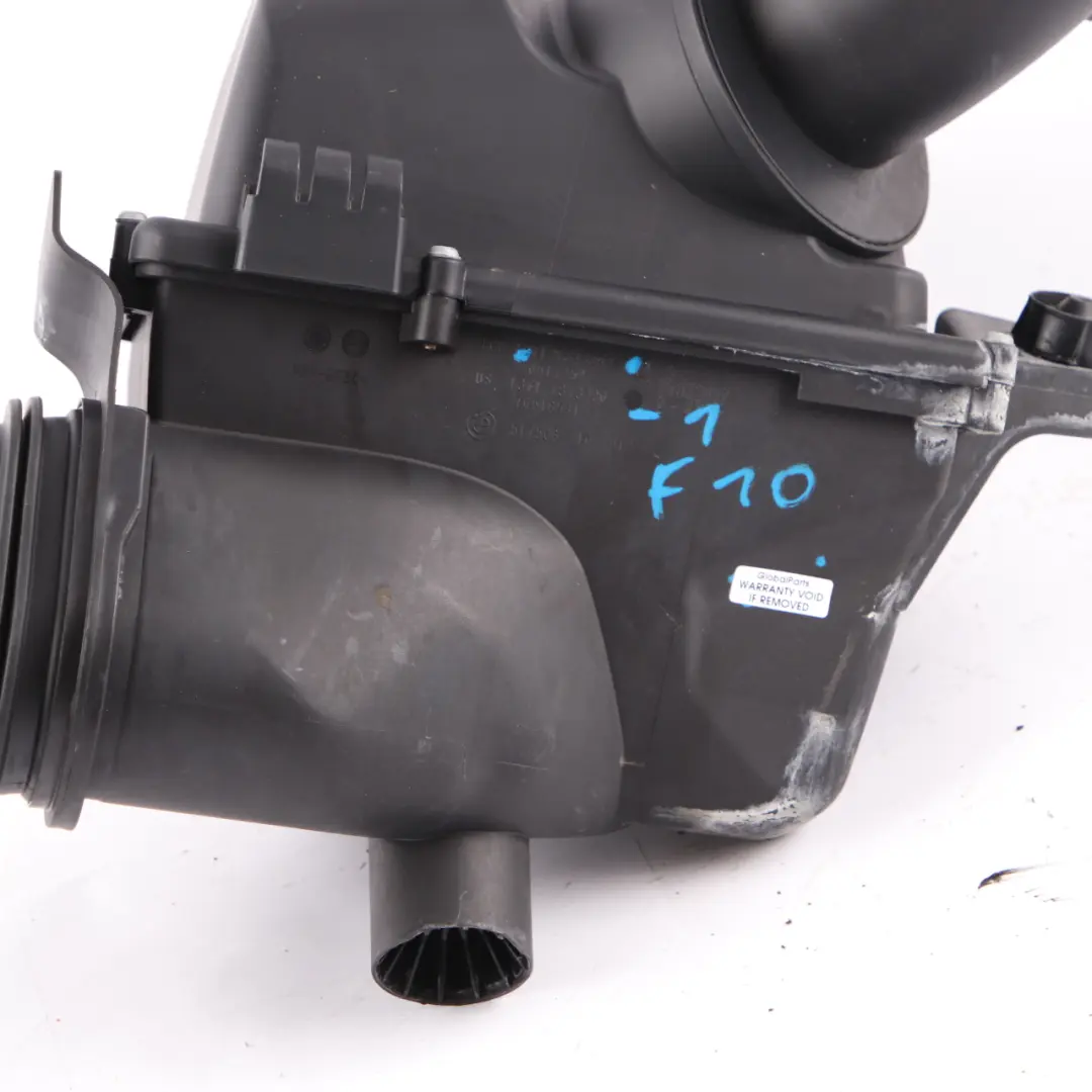 Silenziatore aspirazione Filtro aria Airbox Parte per BMW F10 M5 F12 M6 con numero di parte 7843292 BMW F10 M5 F12 M6 Silenziatore aspirazione Filtro aria Airbox Parte - SKU 7843292-1 - Numero di parte 7843292