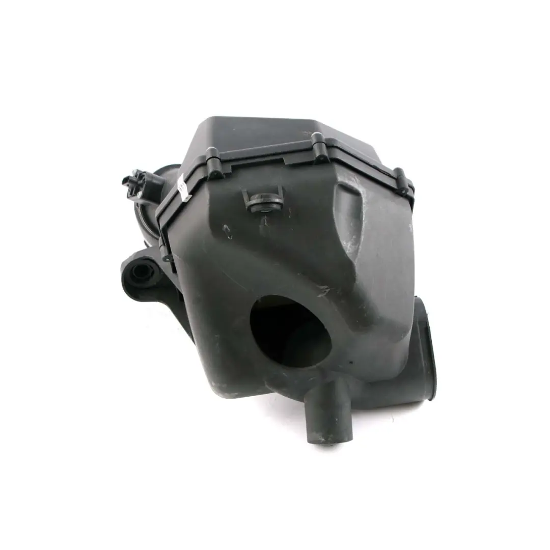 Intake Silencer BMW F10 M5 F12 M6 Air Filter Airbox Lower Part Cyl. 1-4 to with Part number 7843292 Intake Silencer BMW F10 M5 F12 M6 Air Filter Airbox Lower Part Cyl. 1-4 - SKU 7843292 - Part number 7843292