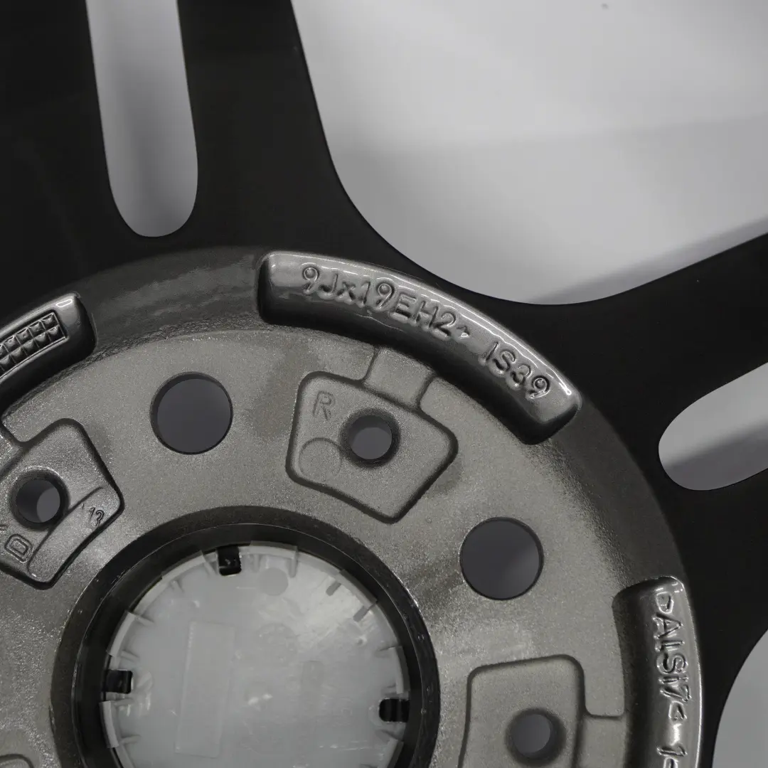 Cerchio In Lega Nero 19" 9J ET:39 M Doppie Razze 313 per BMW E90 E91 E92 con numero di parte 7844344 BMW E90 E91 E92 Cerchio In Lega Nero 19" 9J ET:39 M Doppie Razze 313 - SKU 7844344 - Numero di parte 7844344