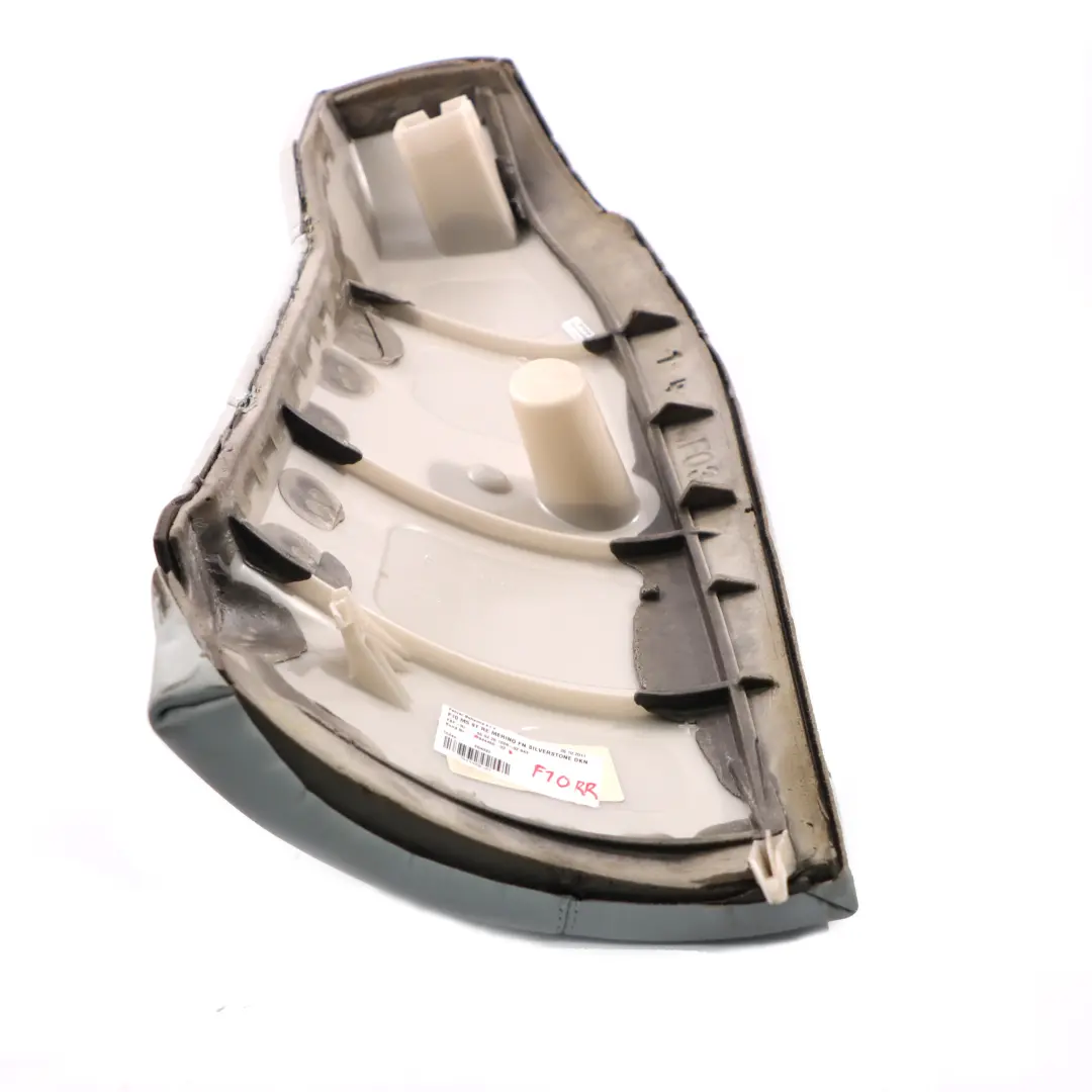 Couvercle de siège arrière Finition latérale droite cuir Silverstone pour BMW F10 M5 à propos du numéro de pièce 7844450 BMW F10 M5 Couvercle de siège arrière Finition latérale droite cuir Silverstone - SKU 7844450 - Numéro de pièce 7844450