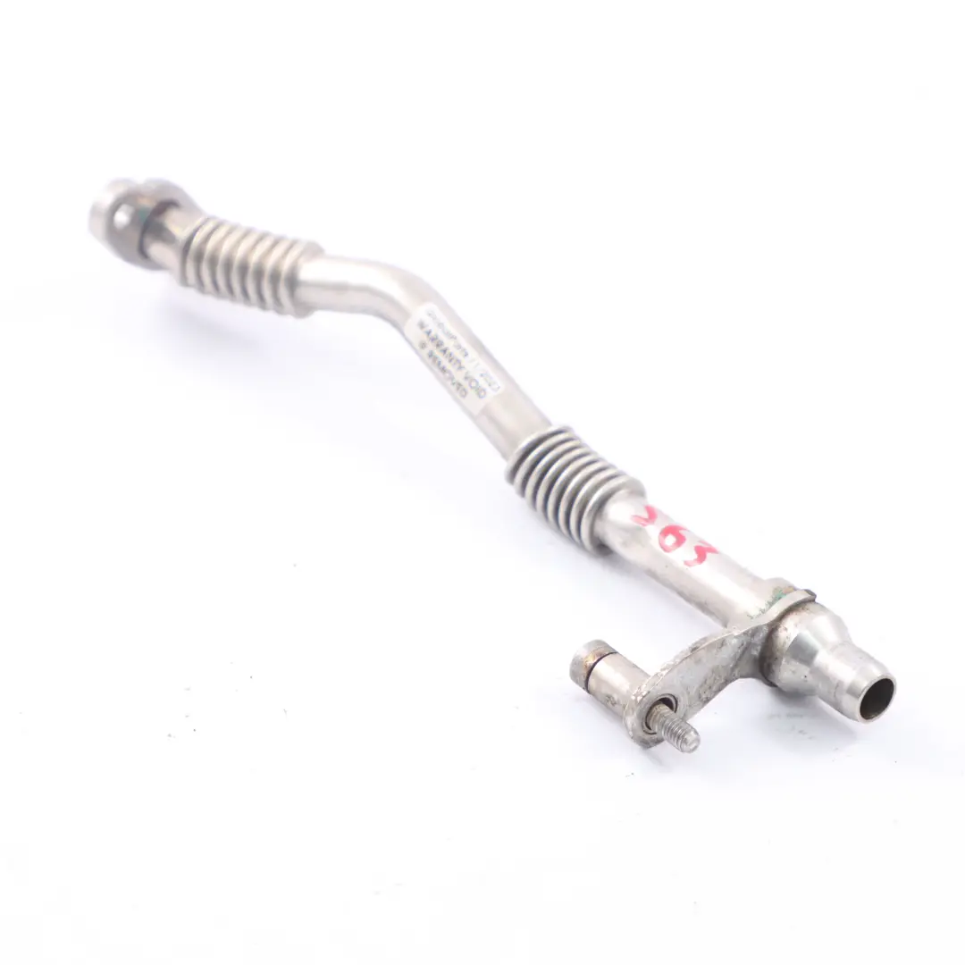 S63 Przewód Oleju Turbosprężarki 5-8 Cyl do BMW F10 M5 F13 M6 X5 E70 o numerze 7844987 BMW F10 M5 F13 M6 X5 E70 S63 Przewód Oleju Turbosprężarki 5-8 Cyl - SKU 7844987 - Numer Części 7844987