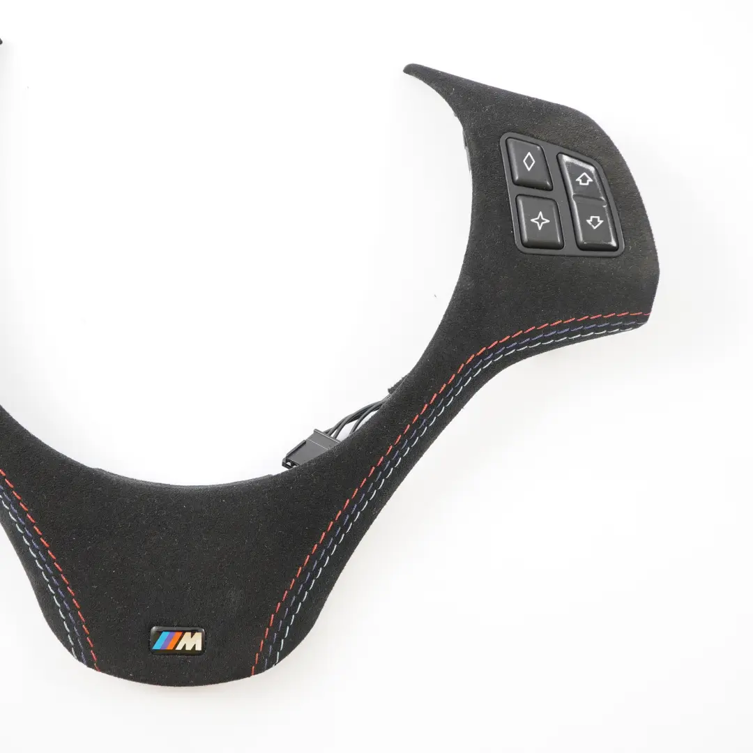 Embellecedor Volante BMW E87 E90 E91 Alcantara Interruptor Multifunción M-Sport para con número de pieza 7845527 Embellecedor Volante BMW E87 E90 E91 Alcantara Interruptor Multifunción M-Sport - SKU 7845527-1 - Número de pieza 7845527