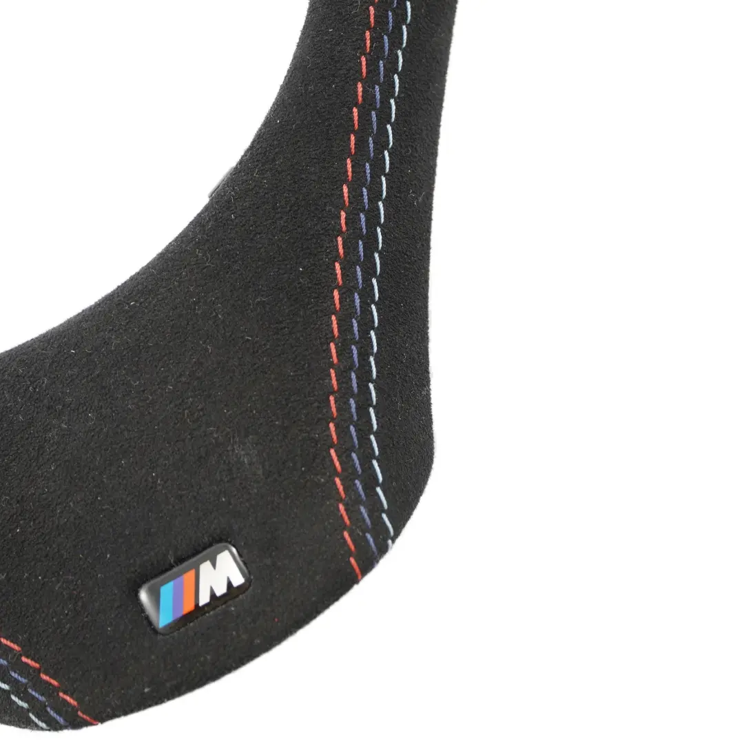 Rivestimento volante BMW E87 E90 Alcantara Interruttore multifunzione M-Sport per con numero di parte 7845527 Rivestimento volante BMW E87 E90 Alcantara Interruttore multifunzione M-Sport - SKU 7845527-1 - Numero di parte 7845527