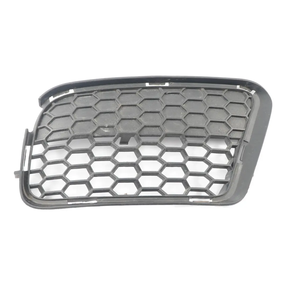 Frontstoßstange Teilweise Offenes Gitter Rechts für BMW E84 M Sport mit Teilenummer 7845542 BMW E84 M Sport Frontstoßstange Teilweise Offenes Gitter Rechts - SKU 7845542-1 - Teilenummer 7845542