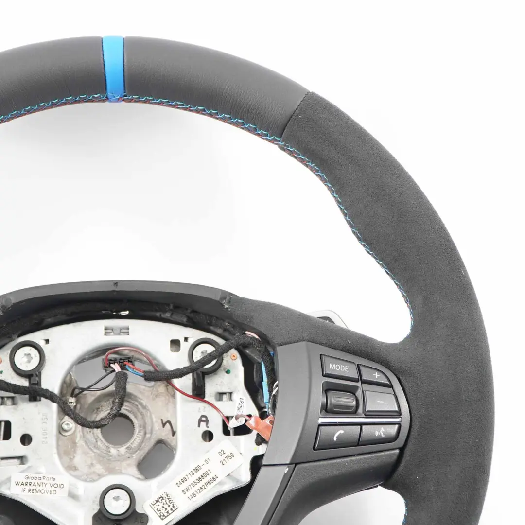 NUOVO Pelle nera / Alcantara M Sport Cambio a Palette per Volante BMW F25 F26 con numero di parte 7845807 Volante BMW F25 F26 NUOVO Pelle nera / Alcantara M Sport Cambio a Palette - SKU 7845807-1 - Numero di parte 7845807