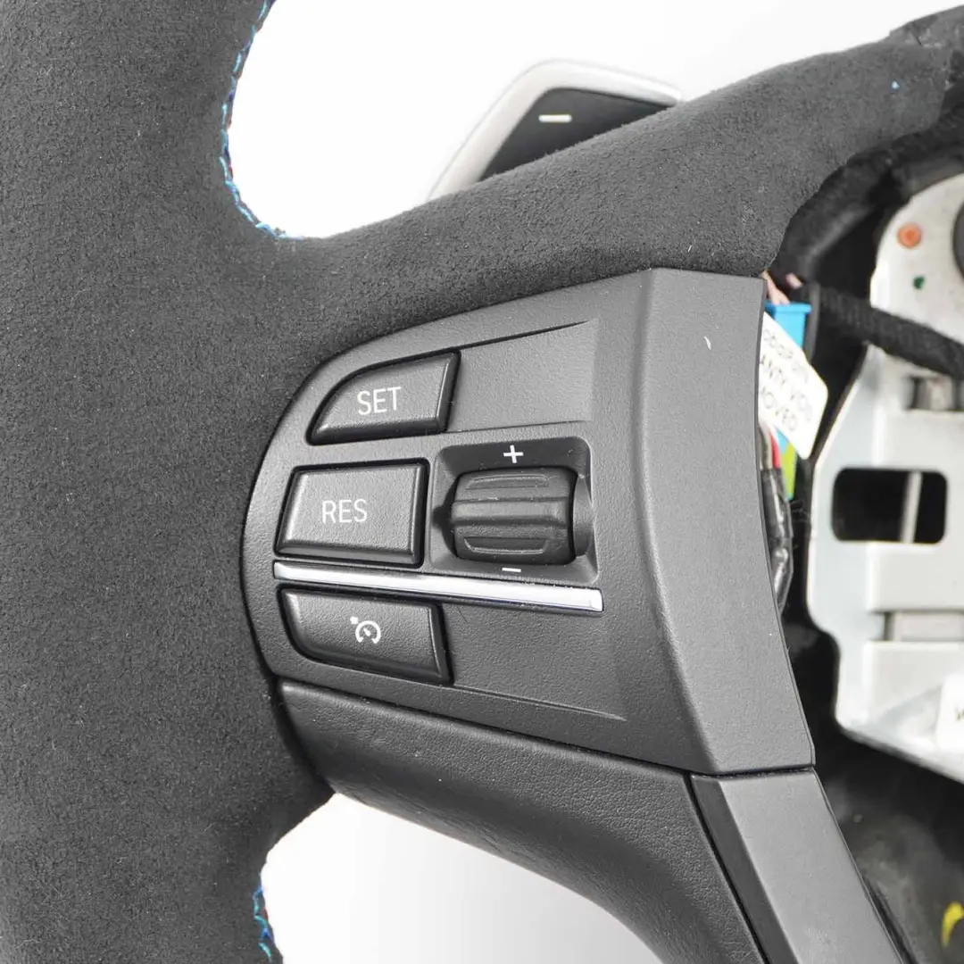 NUOVO Pelle nera / Alcantara M Sport Cambio a Palette per Volante BMW F25 F26 con numero di parte 7845807 Volante BMW F25 F26 NUOVO Pelle nera / Alcantara M Sport Cambio a Palette - SKU 7845807-1 - Numero di parte 7845807