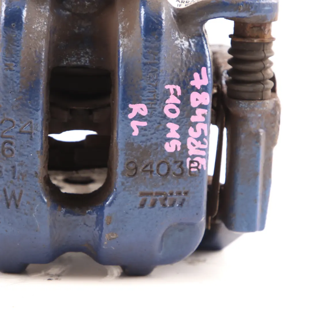 PBMW F10 M5 F12 M6 inza freno posteriore Sinistra Portacustodia freno 44/24 per con numero di parte 7845815 PBMW F10 M5 F12 M6 inza freno posteriore Sinistra Portacustodia freno 44/24 - SKU 7845815 - Numero di parte 7845815