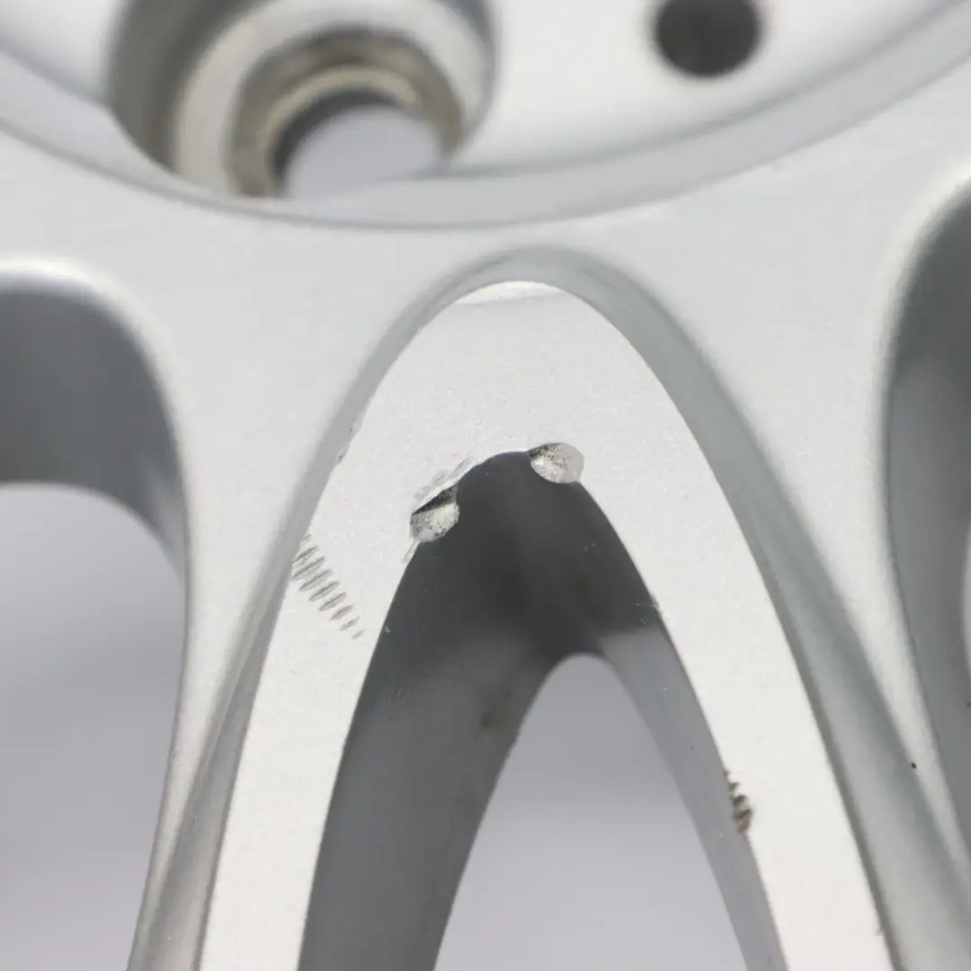 BMW F30 F31 F32 llanta trasera aleación plata 19 ET: 47 8.5J V Spoke 439 - SKU 7845866-2 - Número de pieza 7845866