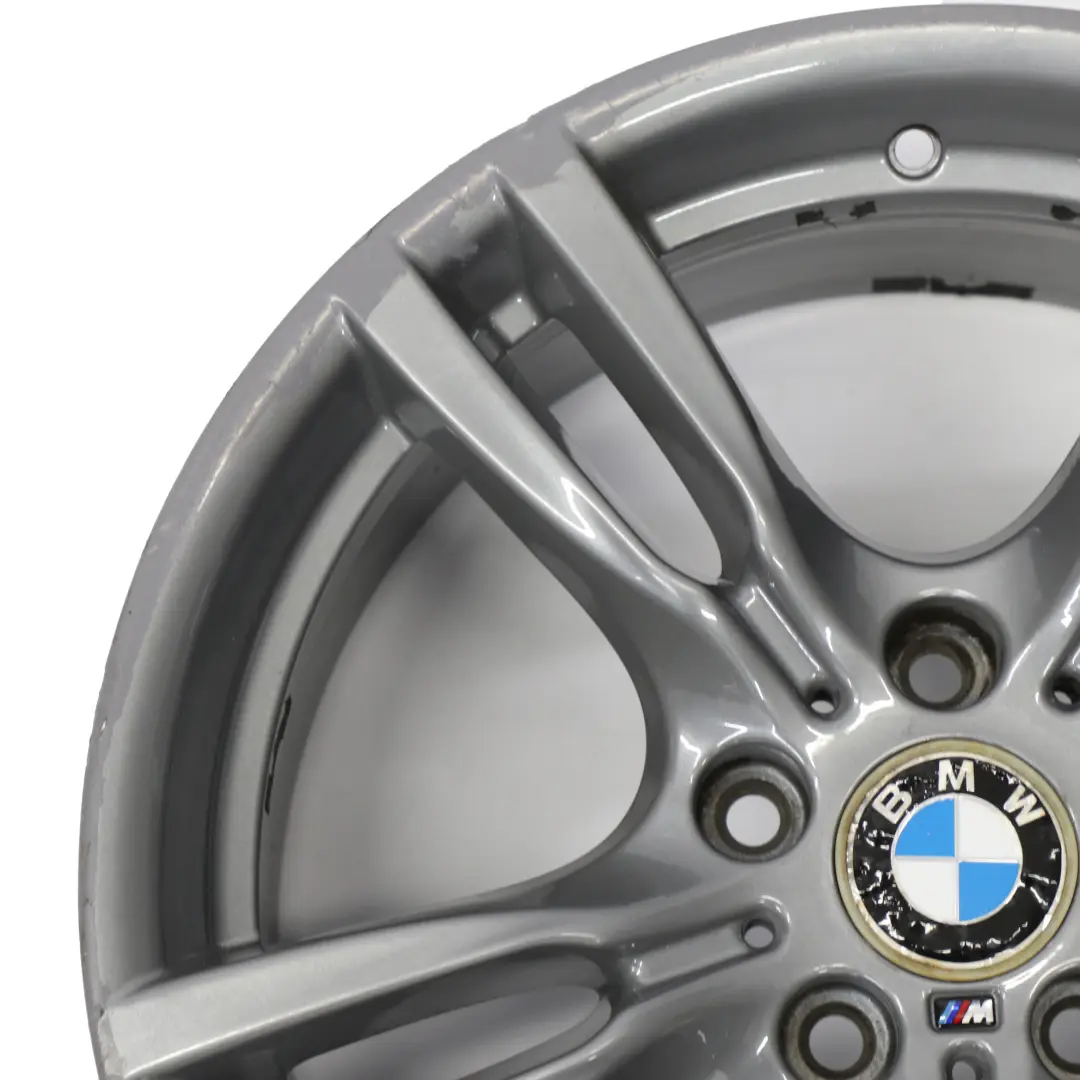 Graue Leicht metall felge 18" M Sternspeiche 400 8J ET:34 für BMW F30 F31 mit Teilenummer 7845880 BMW F30 F31 Graue Leicht metall felge 18" M Sternspeiche 400 8J ET:34 - SKU 7845880-10 - Teilenummer 7845880