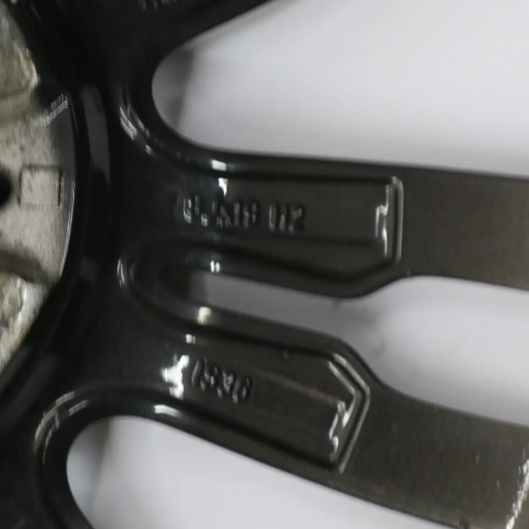 Cerchio anteriore in lega 19" 8J ET:36 M Star Spoke 403 per BMW F30 F31 F32 con numero di parte 7845882 BMW F30 F31 F32 Cerchio anteriore in lega 19" 8J ET:36 M Star Spoke 403 - SKU 7845882-6 - Numero di parte 7845882