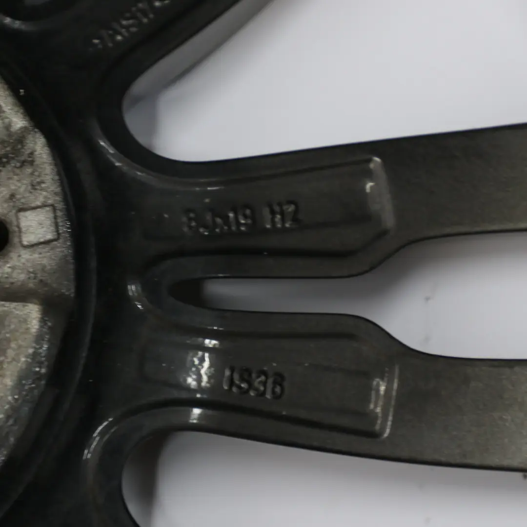 Leicht metall felge vorne 19" 8J ET:36 M Sternspeiche 403 für BMW F30 F31 mit Teilenummer 7845882 BMW F30 F31 Leicht metall felge vorne 19" 8J ET:36 M Sternspeiche 403 - SKU 7845882-7 - Teilenummer 7845882