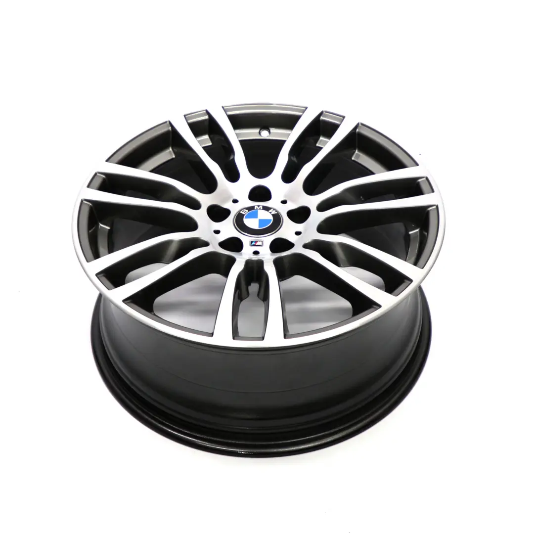 Grigio AlluMini Cerchione IN Lega 19" 8J ET:3 6 M per BMW F30 F31 F32 con numero di parte 7845882 BMW F30 F31 F32 Grigio AlluMini Cerchione IN Lega 19" 8J ET:3 6 M - SKU 7845882 - Numero di parte 7845882