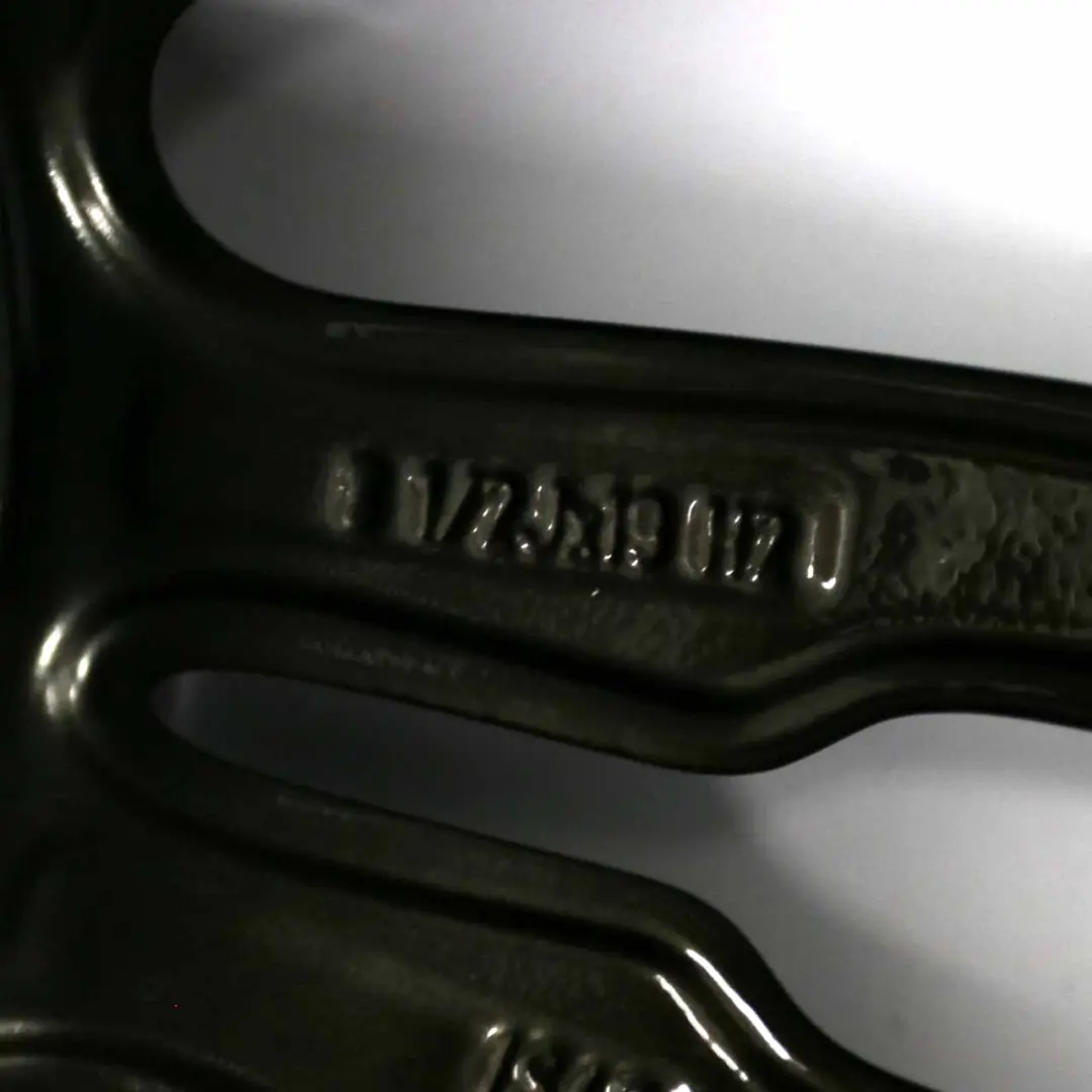 Hinten Alu Felge Alufelge 19" 8,5J ET:47 M Sternspeiche 403 für BMW F30 F31 F32 mit Teilenummer 7845883 BMW F30 F31 F32 Hinten Alu Felge Alufelge 19" 8,5J ET:47 M Sternspeiche 403 - SKU 7845883-1 - Teilenummer 7845883