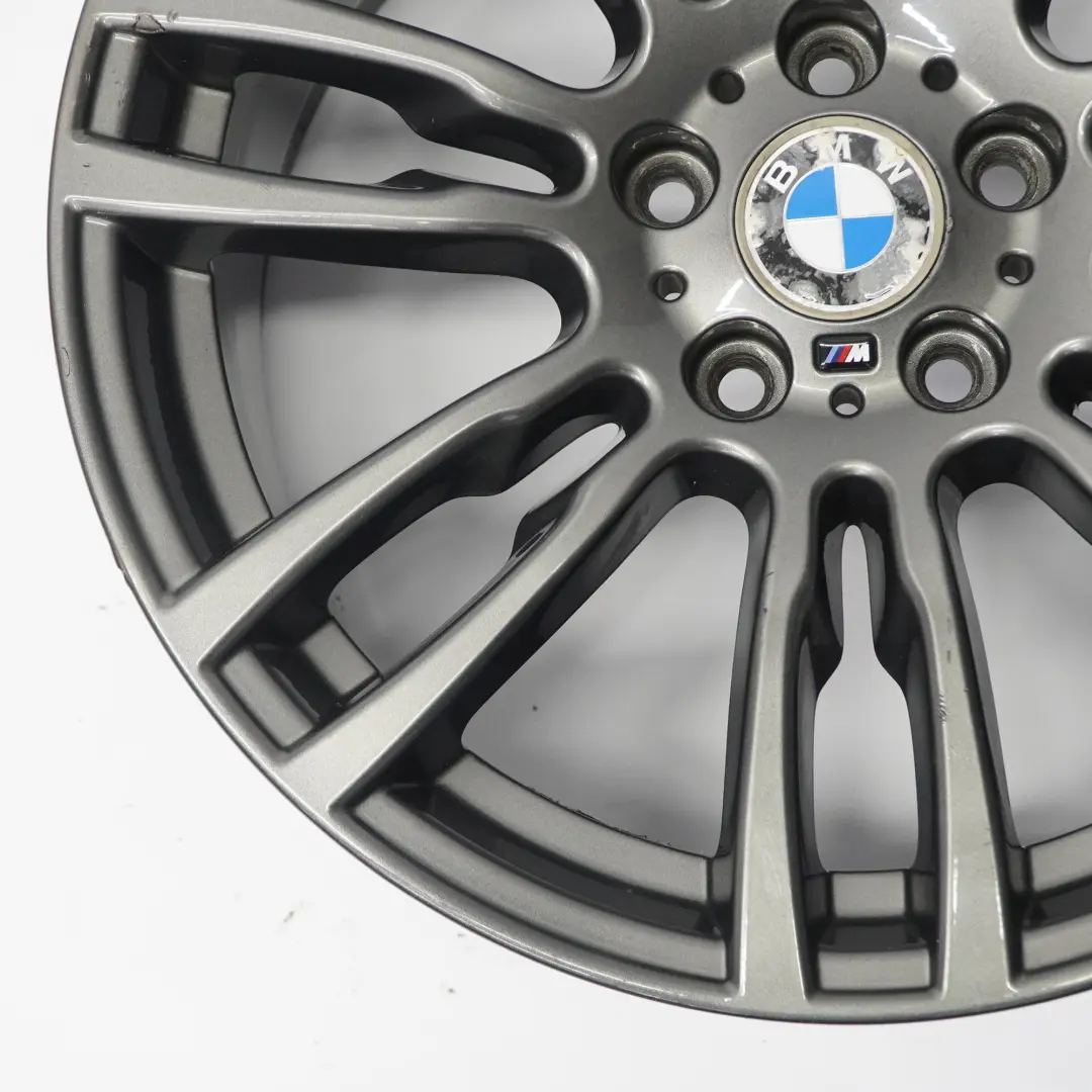 Jante arrière alliage gris 19" ET:47 8,5J M flèche l'étoile 403 pour BMW F30 à propos du numéro de pièce 7845883 BMW F30 Jante arrière alliage gris 19" ET:47 8,5J M flèche l'étoile 403 - SKU 7845883-8 - Numéro de pièce 7845883