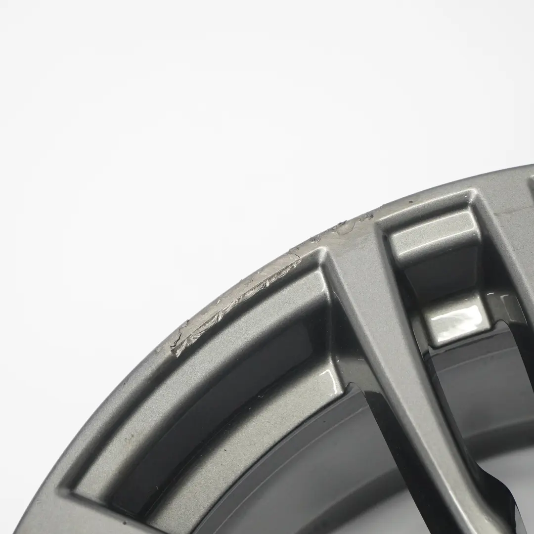 Cerchio lega posteriore grigio 19" ET:47 8,5J per BMW F30 F31 con numero di parte 7845883 BMW F30 F31 Cerchio lega posteriore grigio 19" ET:47 8,5J - SKU 7845883-8 - Numero di parte 7845883