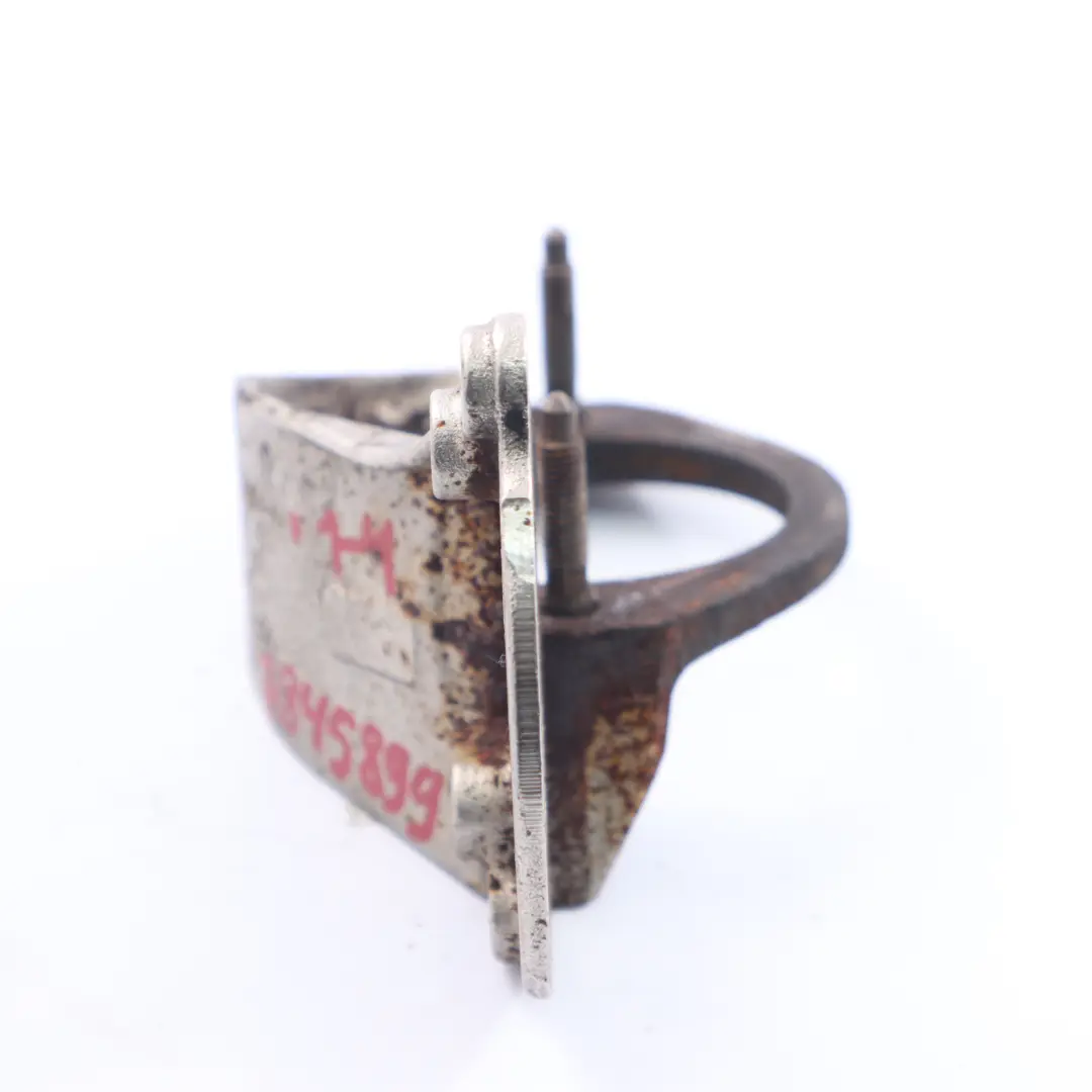 Supporto convertitore catalitico staffa scarico destra 5-8 7846046 per BMW F10 M5 con numero di parte 7845899 BMW F10 M5 Supporto convertitore catalitico staffa scarico destra 5-8 7846046 - SKU 7845899 - Numero di parte 7845899