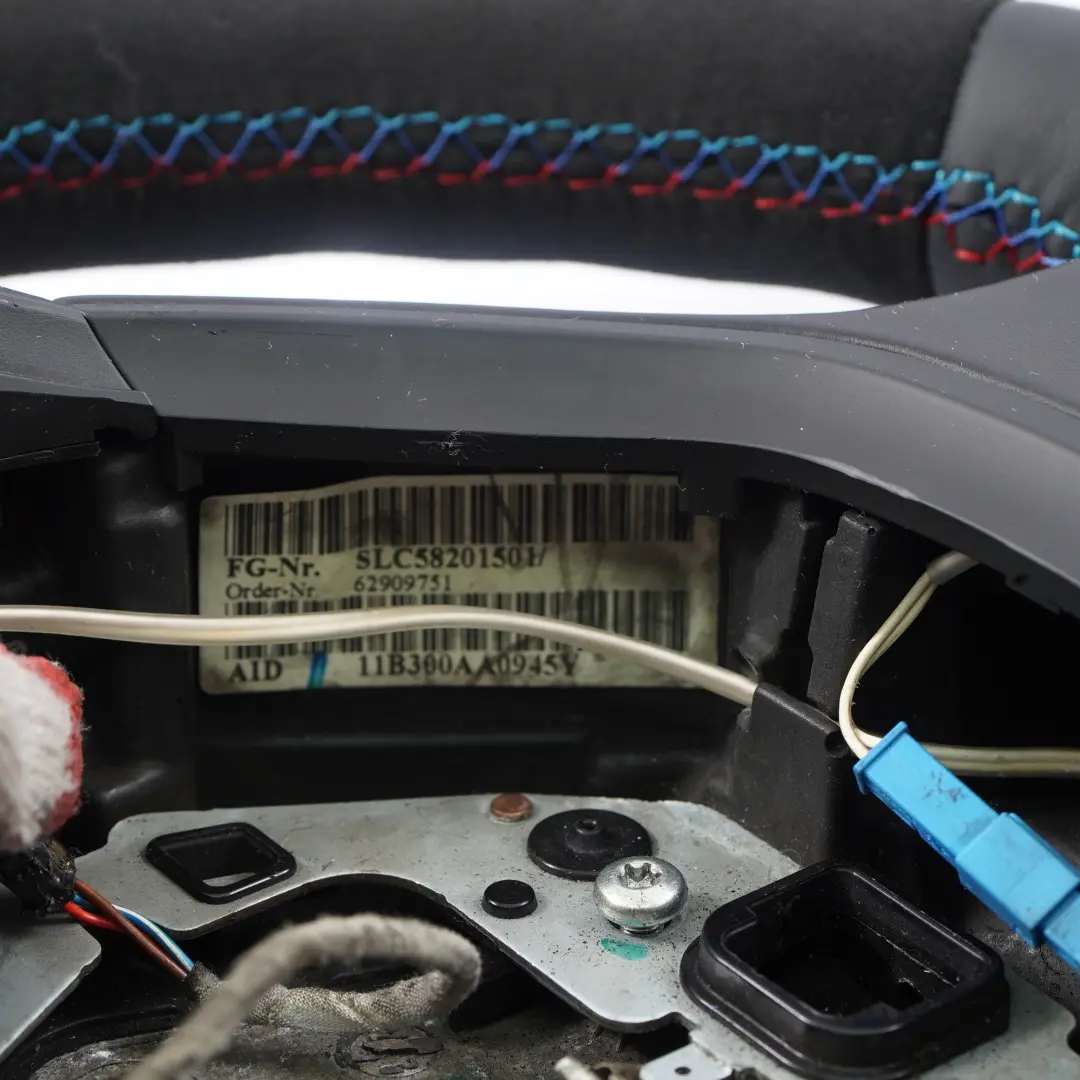 BMW F10 M5 NEU Schwarz Leder Alcantara M Sportlenkrad Sport Lenkrad Schaltwippen - SKU 7845947-1 - Teilenummer 7845947