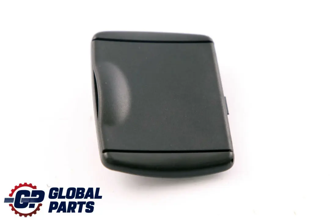 BMW F31 Couvercle de Montage Filet de Chargement Arrière Gauche 7264703 - SKU 7846219 - Numéro de pièce 7846219