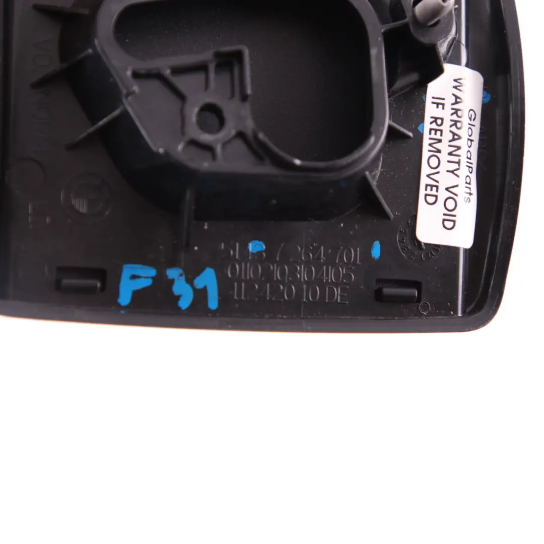 Couvercle Montage Filet De Chargement Avant Gauche Noir 7264701 pour BMW F31 à propos du numéro de pièce 7846221 BMW F31 Couvercle Montage Filet De Chargement Avant Gauche Noir 7264701 - SKU 7846221 - Numéro de pièce 7846221