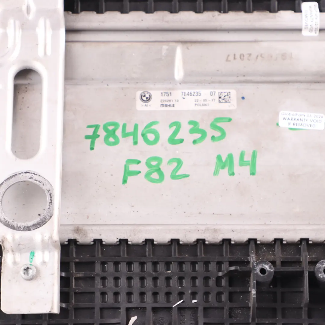 Ladeluftkühler 1751 für BMW F80 M3 F82 M4 mit Teilenummer 7846235 BMW F80 M3 F82 M4 Ladeluftkühler 1751 - SKU 7846235 - Teilenummer 7846235