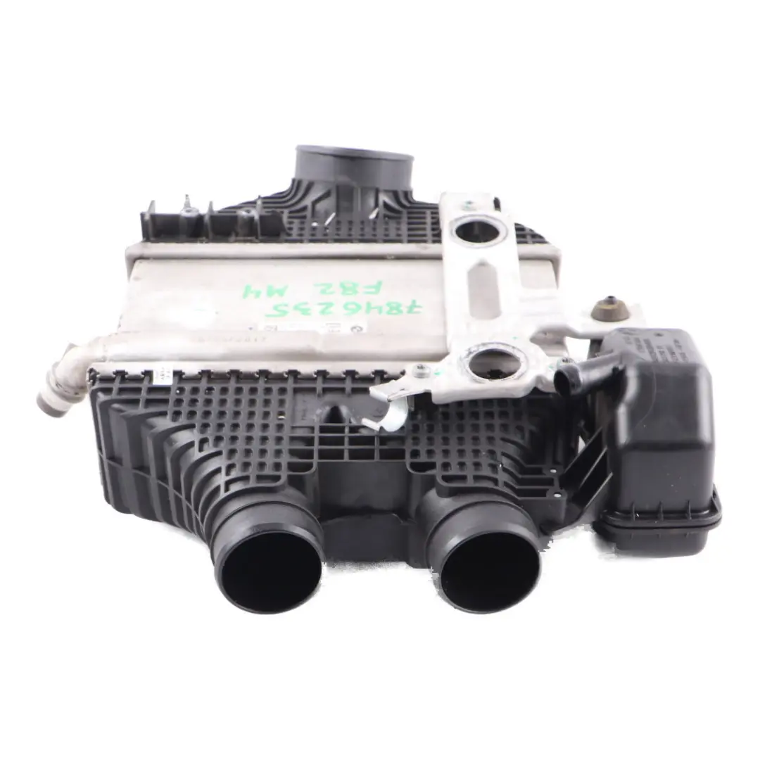 Ladeluftkühler 1751 für BMW F80 M3 F82 M4 mit Teilenummer 7846235 BMW F80 M3 F82 M4 Ladeluftkühler 1751 - SKU 7846235 - Teilenummer 7846235