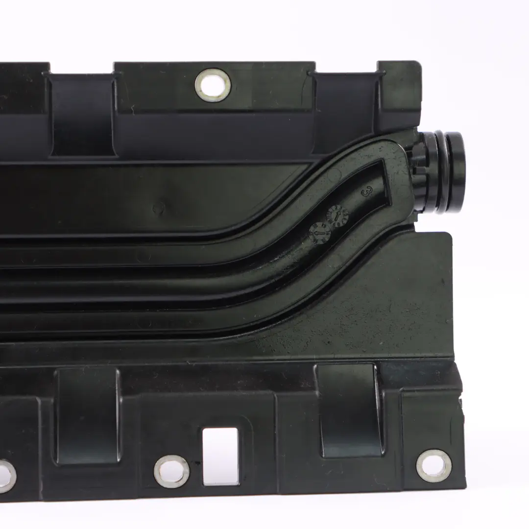 Tuyau d'aspiration du carter d'huile BMW F80 M3 F87 M2 F82 F83 M4 Essence S55 pour à propos du numéro de pièce 7846384 Tuyau d'aspiration du carter d'huile BMW F80 M3 F87 M2 F82 F83 M4 Essence S55 - SKU 7846384 - Numéro de pièce 7846384