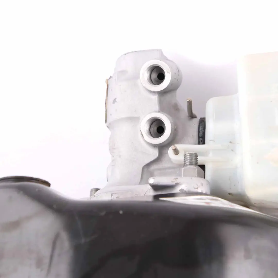 Brake Servo BMW F10 M5 F13 F12 M6 Unit Master Cylinder Booster 2284395 to with Part number 7846664 Brake Servo BMW F10 M5 F13 F12 M6 Unit Master Cylinder Booster 2284395 - SKU 7846664 - Part number 7846664