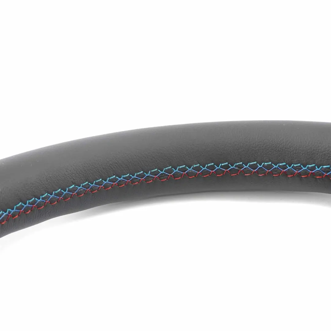 NUOVA Pelle Nera M Sport Volante M-Tricolore Paddle per BMW X5 E70 LCI X6 E71 con numero di parte 7846670 BMW X5 E70 LCI X6 E71 NUOVA Pelle Nera M Sport Volante M-Tricolore Paddle - SKU 7846670-2 - Numero di parte 7846670