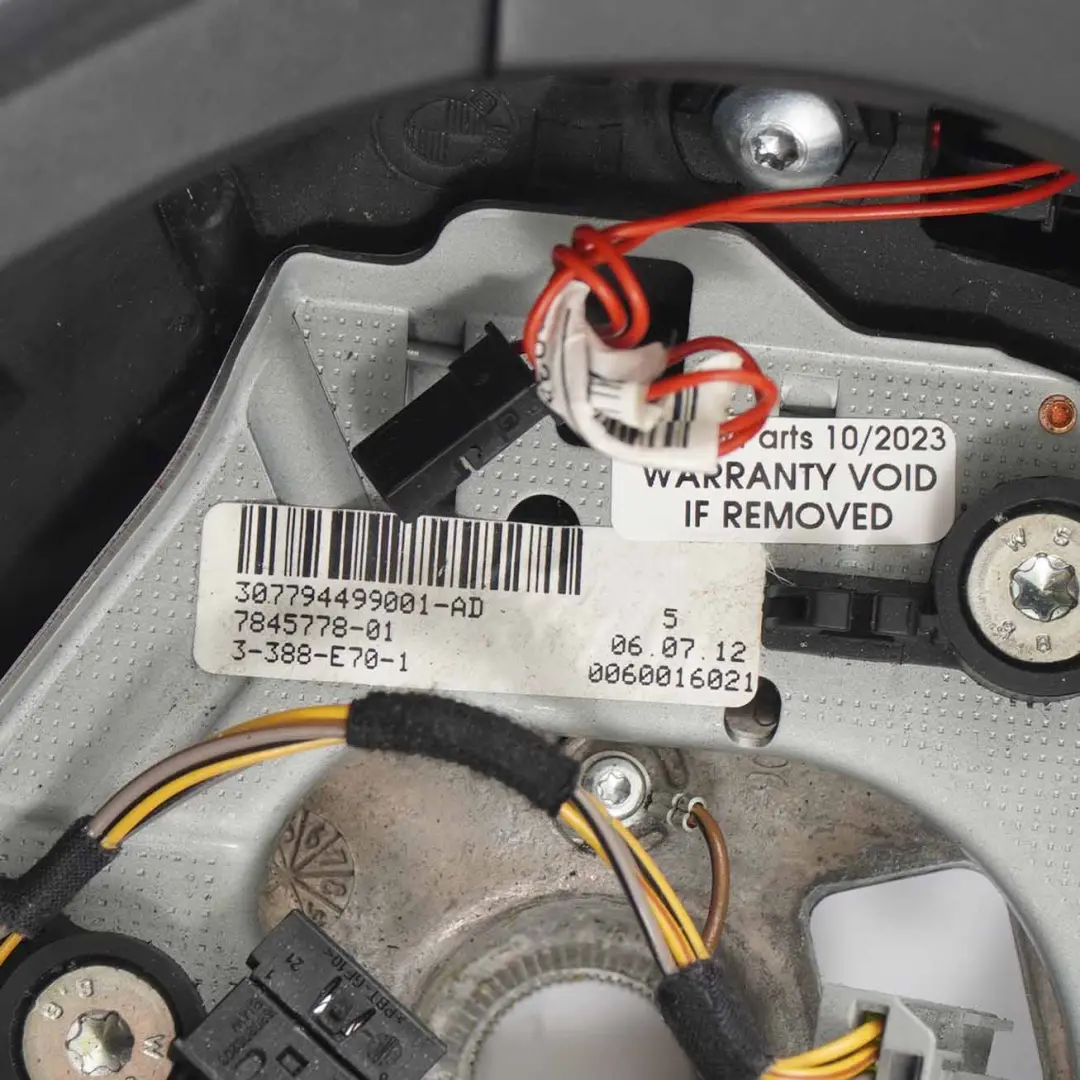 NEU Schwarz Leder M Sport Lenkrad M-dreifarbige Fäden für BMW X5 E70 LCI X6 E71 mit Teilenummer 7846670 BMW X5 E70 LCI X6 E71 NEU Schwarz Leder M Sport Lenkrad M-dreifarbige Fäden - SKU 7846670-2 - Teilenummer 7846670