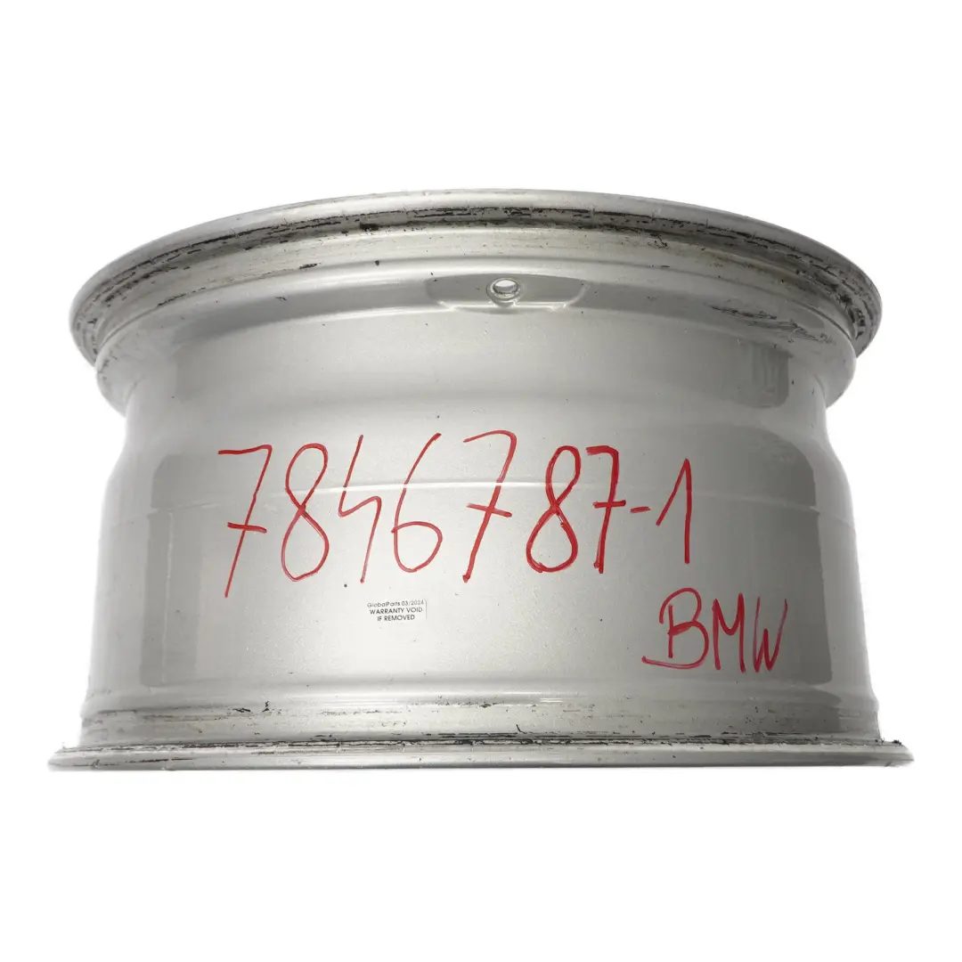 Srebrna Felga Aluminiowa 19" M 467 10J ET:21 do BMW X5 F15 o numerze 7846787 BMW X5 F15 Srebrna Felga Aluminiowa 19" M 467 10J ET:21 - SKU 7846787-1 - Numer Części 7846787