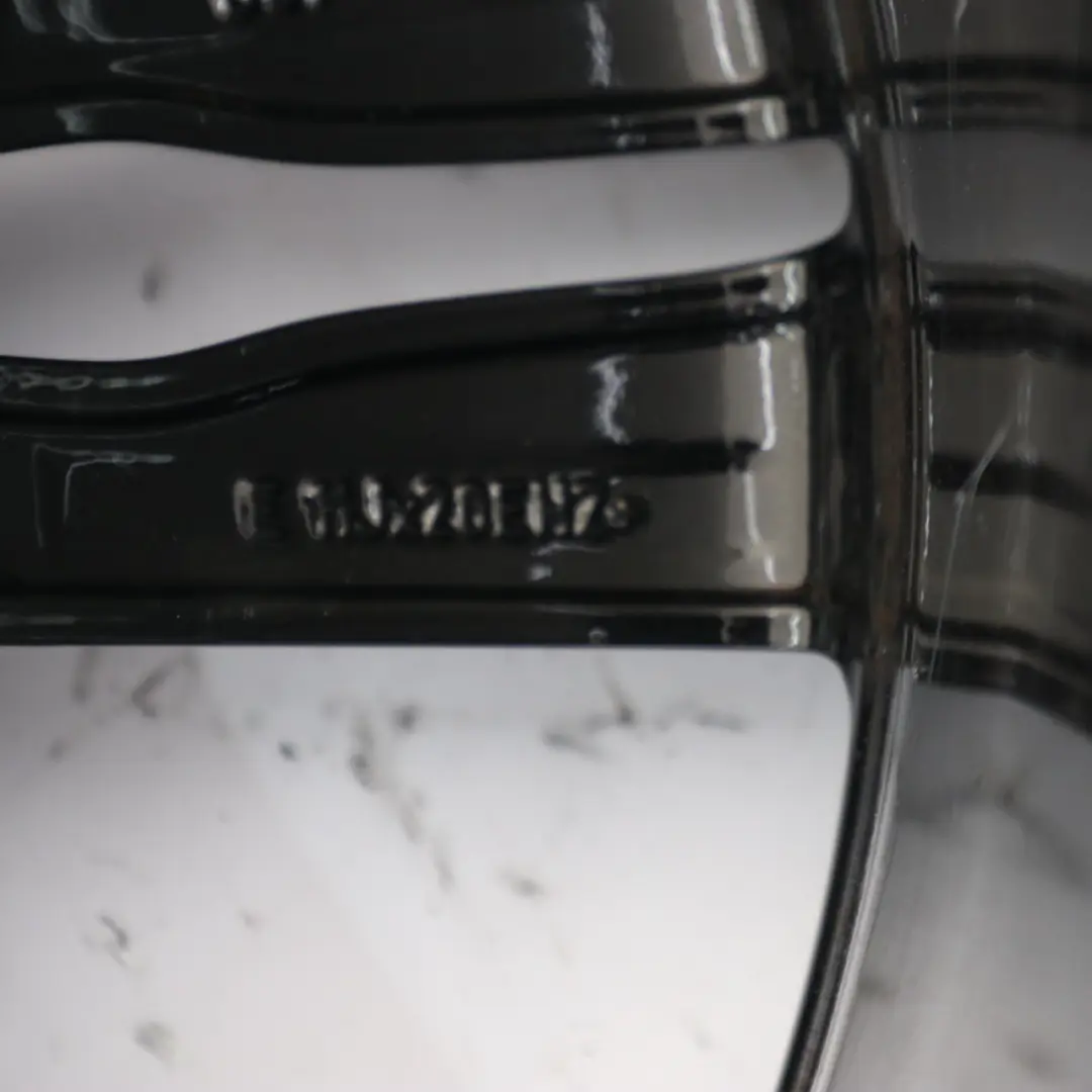 Cerchio posteriore in lega 20" M Doppie razze 333 11J ET:35 per BMW X5 E70 con numero di parte 7846835 BMW X5 E70 Cerchio posteriore in lega 20" M Doppie razze 333 11J ET:35 - SKU 7846835-3 - Numero di parte 7846835