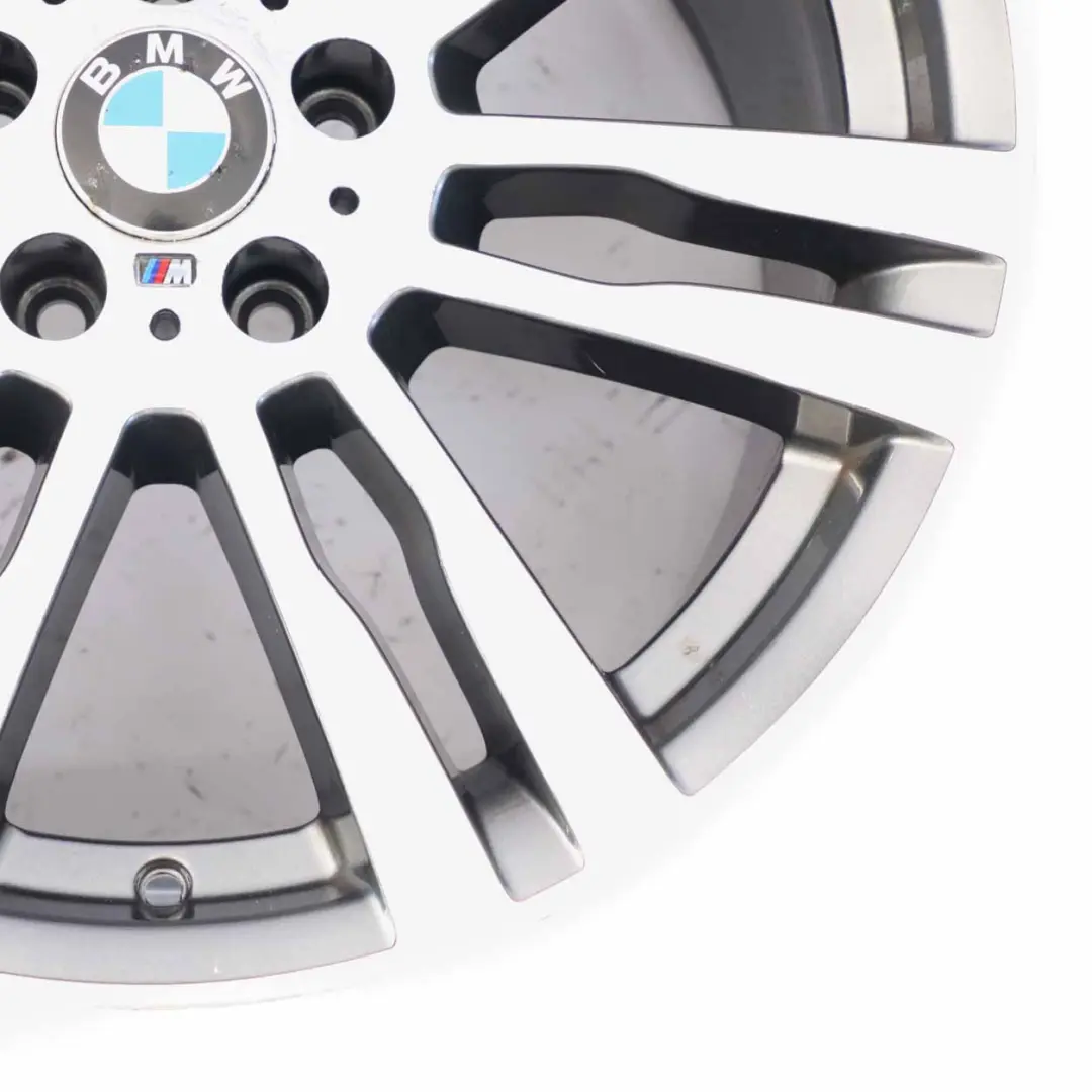 Cerchio posteriore in lega 20" M Doppie razze 333 11J ET:35 per BMW X5 E70 con numero di parte 7846835 BMW X5 E70 Cerchio posteriore in lega 20" M Doppie razze 333 11J ET:35 - SKU 7846835-3 - Numero di parte 7846835