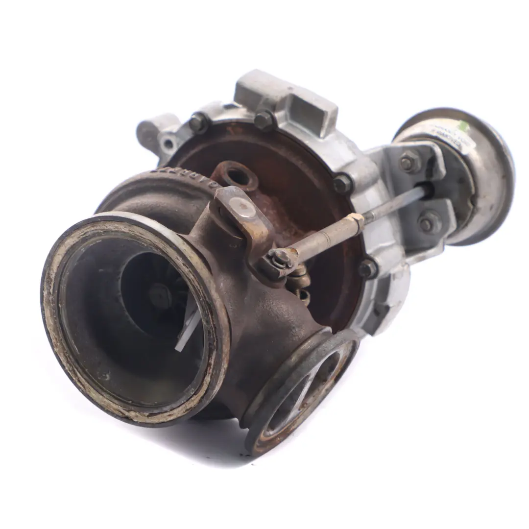 Turbocharger BMW F10 M5 F13 M6 S63N Petrol Engine 1-4 Cyl Bi-Turbo to with Part number 7846918 Turbocharger BMW F10 M5 F13 M6 S63N Petrol Engine 1-4 Cyl Bi-Turbo - SKU 7846918 - Part number 7846918