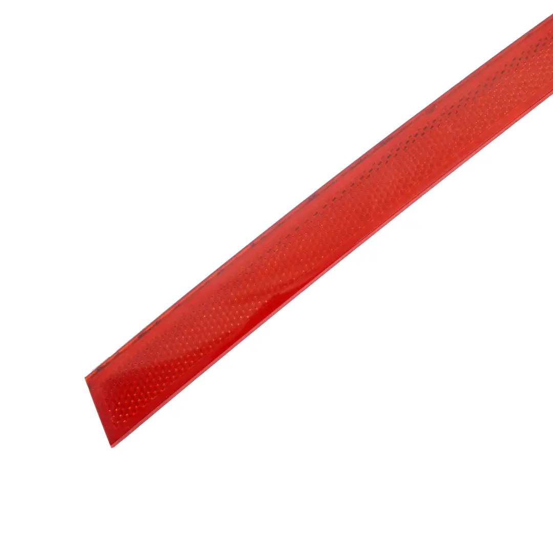 Bordure pare-chocs arrière, réflecteur, marqueur gauche Red pour BMW F30 F31 à propos du numéro de pièce 7847165 BMW F30 F31 Bordure pare-chocs arrière, réflecteur, marqueur gauche Red - SKU 7847165 - Numéro de pièce 7847165
